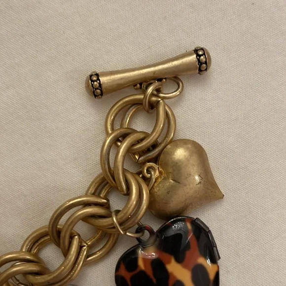 Vintage Betsey Johnson leopard heart locket charm bracelet - Picture 3 of 6